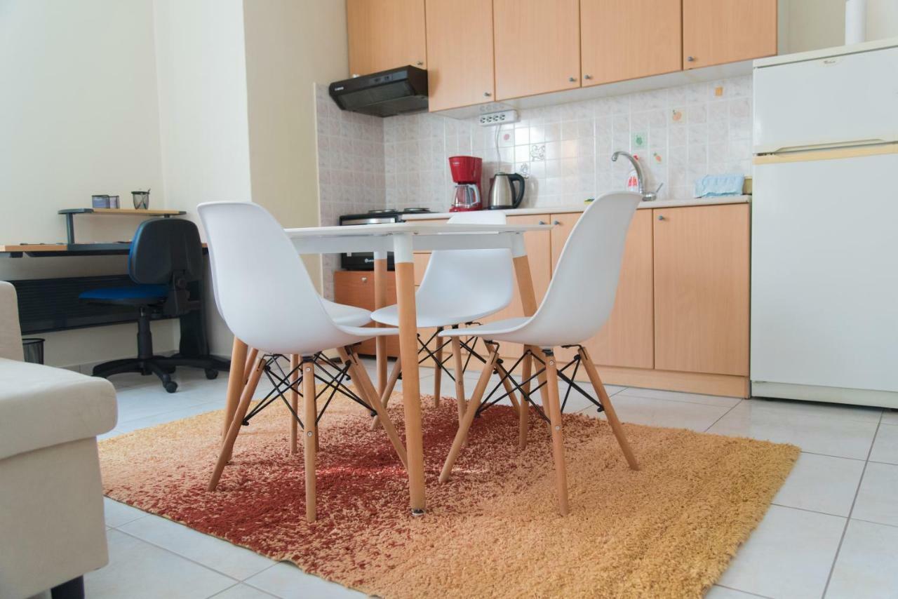 Modern And Quiet Few Minutes From The City Center Thessaloniki Buitenkant foto